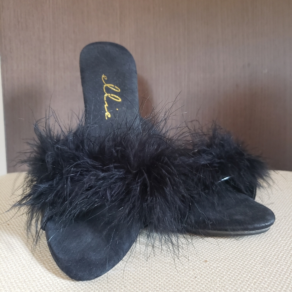 NWOB Black Marabou Heels
